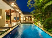 Villa Lakshmi Solo, Pool at Night